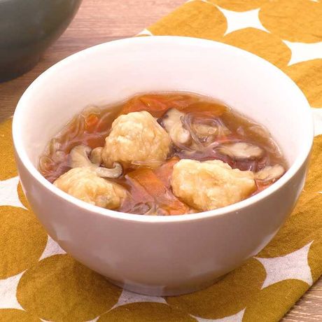 旨味たっぷり 魚のすり身で春雨スープのレシピ動画 作り方 Delish Kitchen