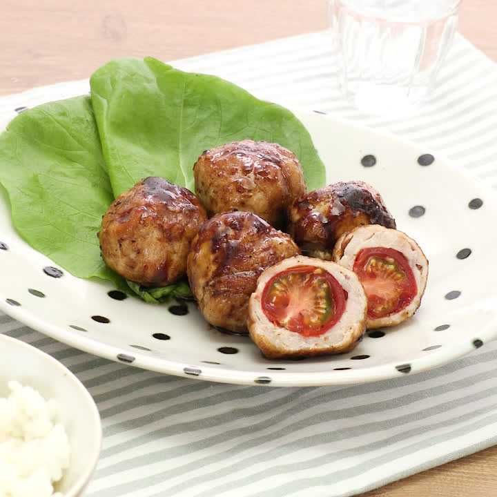 肉巻きミニトマトの黒こしょう炒め