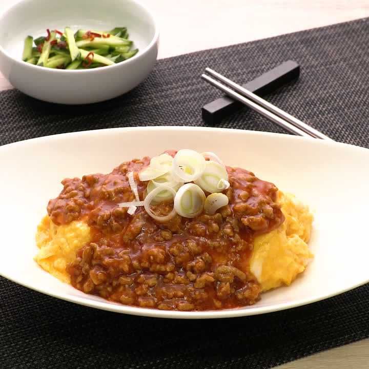 ピリッとした辛さがくせになる そぼろの韓国風天津飯のレシピ動画 作り方 Delish Kitchen