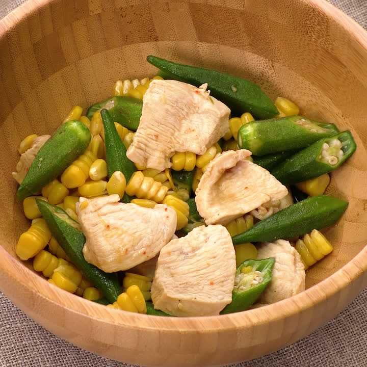 オクラと鶏胸肉の甘酢サラダ