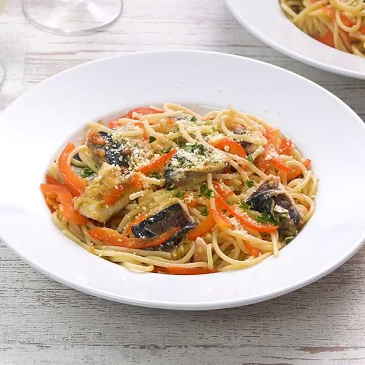 イワシとパプリカのスパイシーパスタ