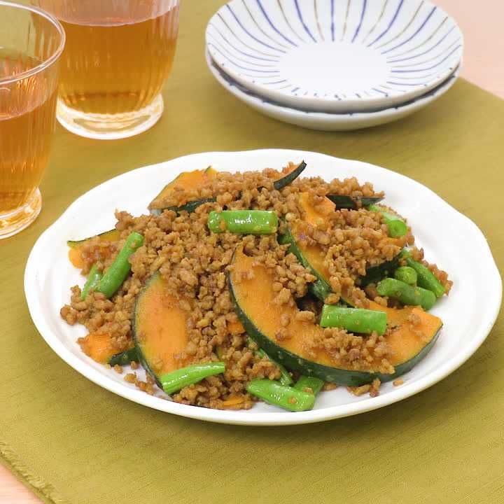 ご飯がすすむ！ 豚ひき肉とかぼちゃのカレー炒めのレシピ動画・作り方 DELISH KITCHEN