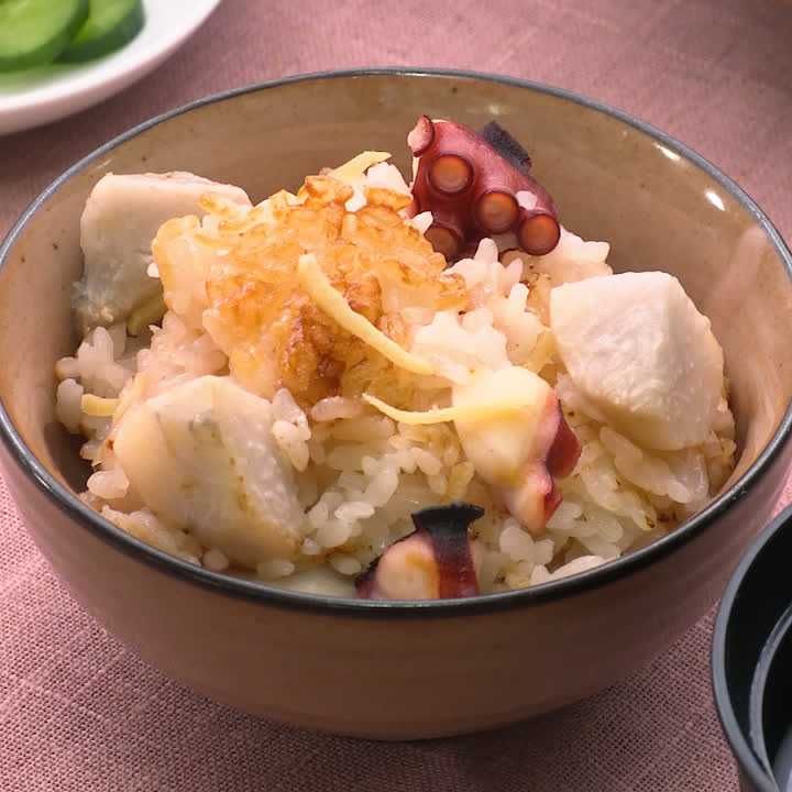 里芋とたこのおこわ