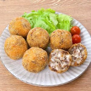 「里芋と牛ひき肉のコロッケ」のレシピ動画