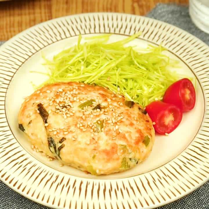 鶏ひき肉と野沢菜のハンバーグ