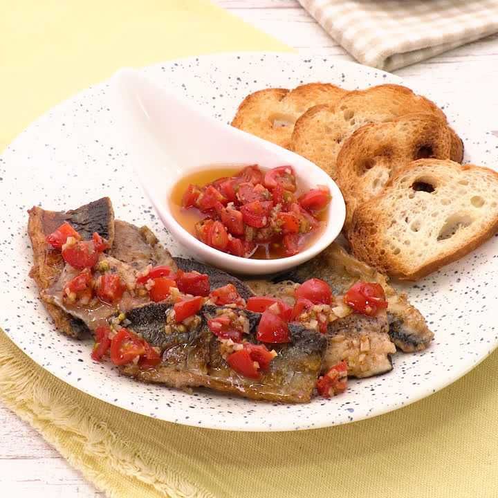 トマトソースのサンマムニエル