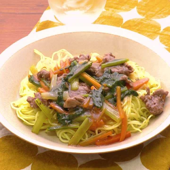 小松菜と牛肉のあんかけやきそば