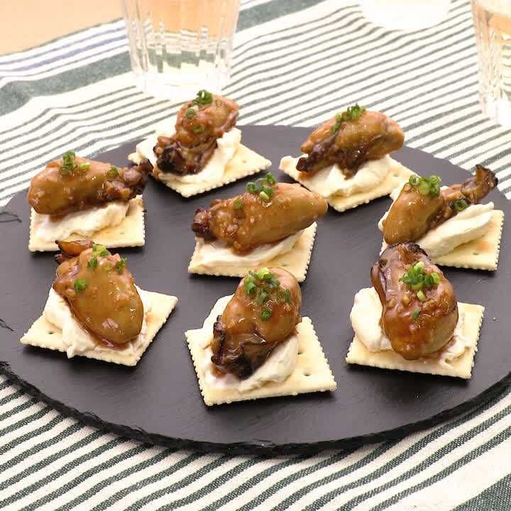 牡蠣のおつまみカナッペ