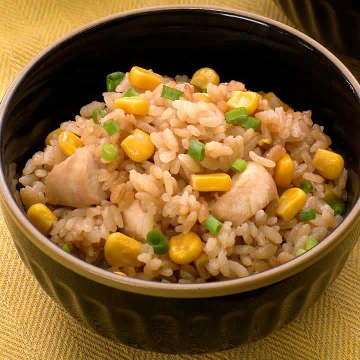 とうもろこしと鶏肉の炊き込みご飯