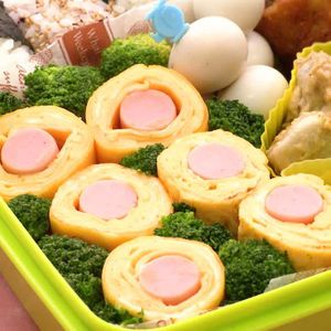 「魚肉ソーセージのロール卵焼き」のレシピ動画