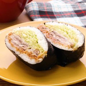 カツサンド風おにぎらず