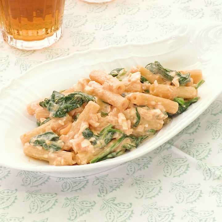 マカロニとほうれん草のサラダ