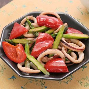 イカとアスパラの中華炒め