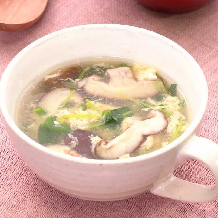 さっと作れる しいたけと豆苗のかき玉スープのレシピ動画 作り方 Delish Kitchen
