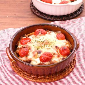 「里芋のミートグラタン」のレシピ動画