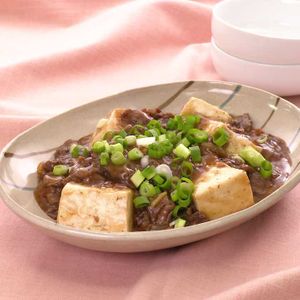 「とろとろ肉豆腐」のレシピ動画