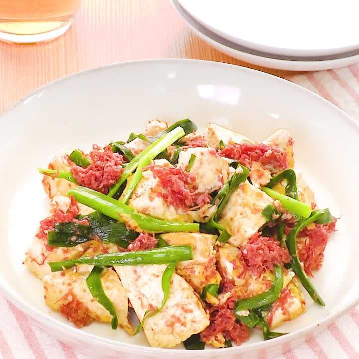 コーンビーフとにらのチャンプルー