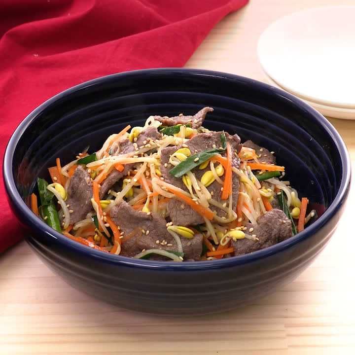 牛こまと野菜の韓国風マリネ