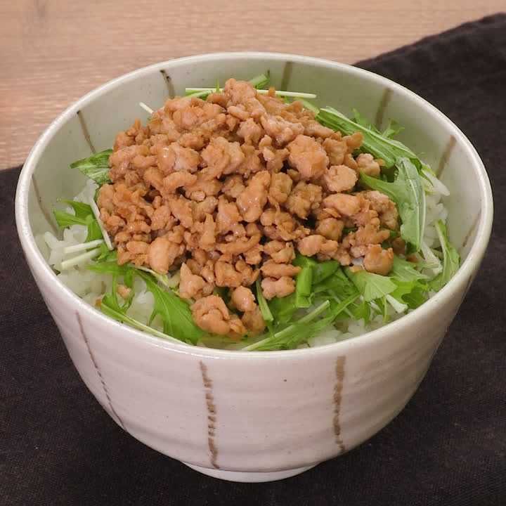 鶏そぼろ生姜丼