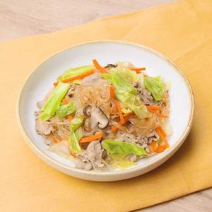 「豚こまと春雨のうま煮」のレシピ動画