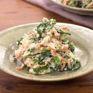 「春菊のナッツ白和え」のレシピ動画