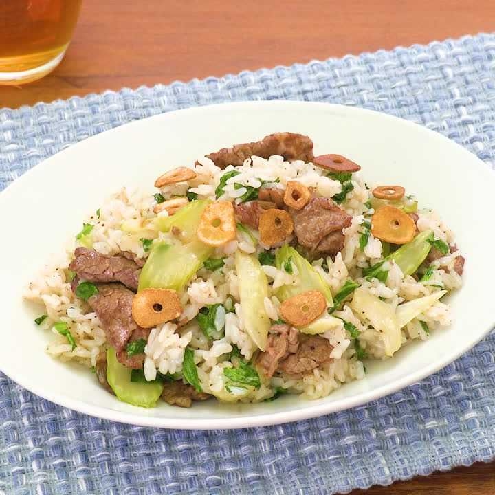 牛肉とセロリのチャーハン