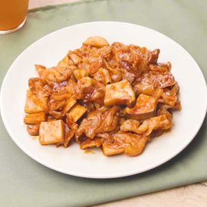 豚バラとエリンギのピリ辛炒め