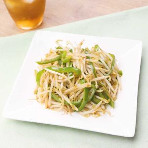 「もやしとピーマンのオイスター炒め」のレシピ動画