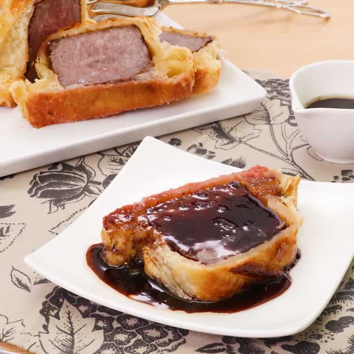 おもてなしにも ローストビーフのパイ包みのレシピ動画 作り方 Delish Kitchen