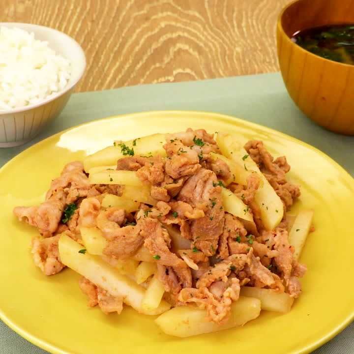 豚こまじゃがいも炒め