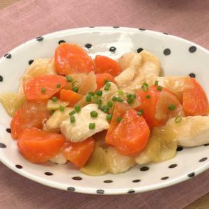 「鶏むね肉とにんじんの生姜あん」のレシピ動画
