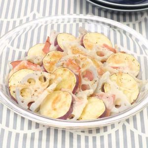 「根菜とハムの重ね焼き」のレシピ動画