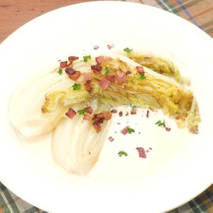 「丸ごと白菜のクリーム煮」のレシピ動画