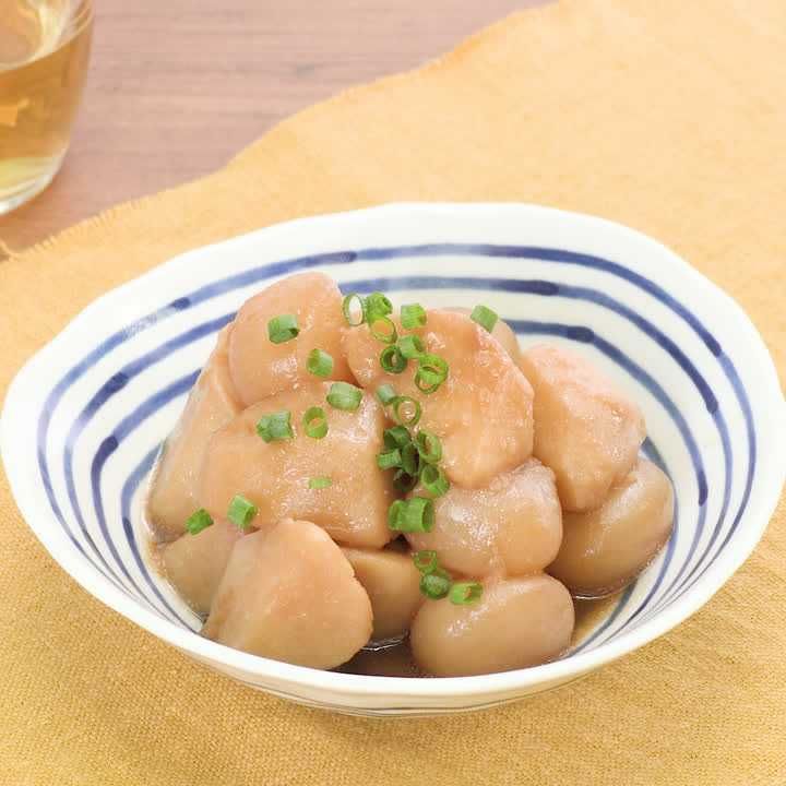 里芋とこんにゃくの煮っころがし