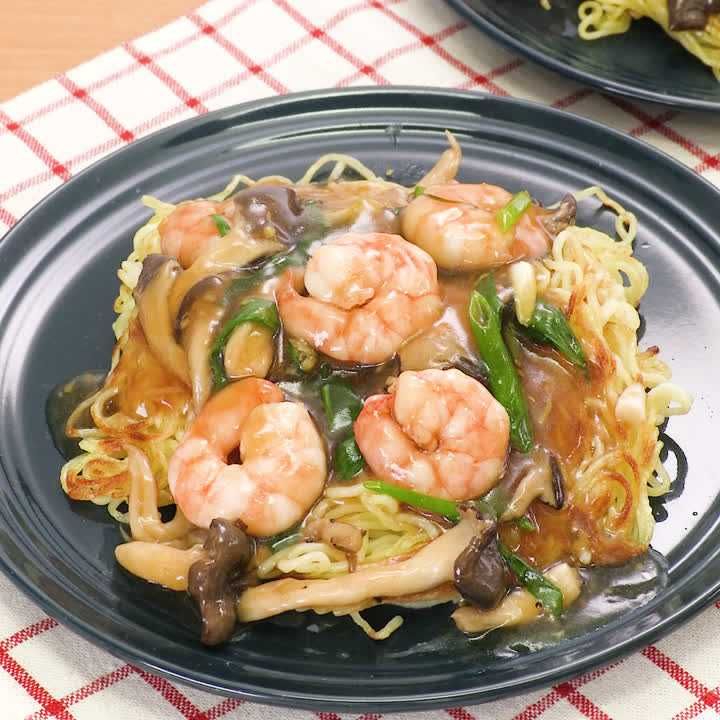 ヒラタケと海老のオイスター焼きそば