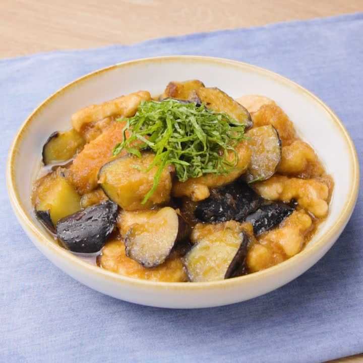 鶏むね肉となすのおろし煮