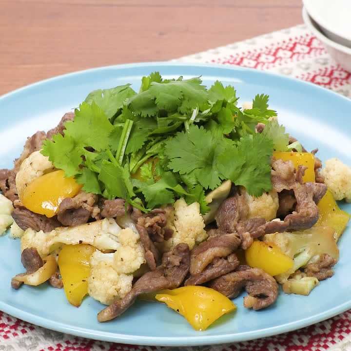 ラムと彩り野菜のスパイシー炒め