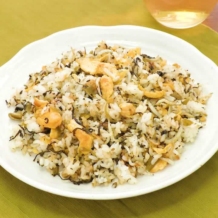 高菜漬けとしらすのチャーハン
