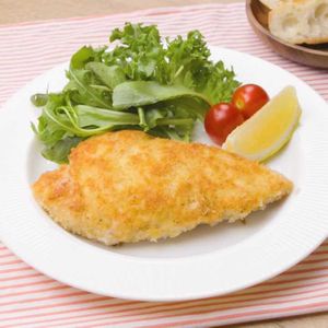 「鶏むね肉のスパイシーパン粉焼き」のレシピ動画