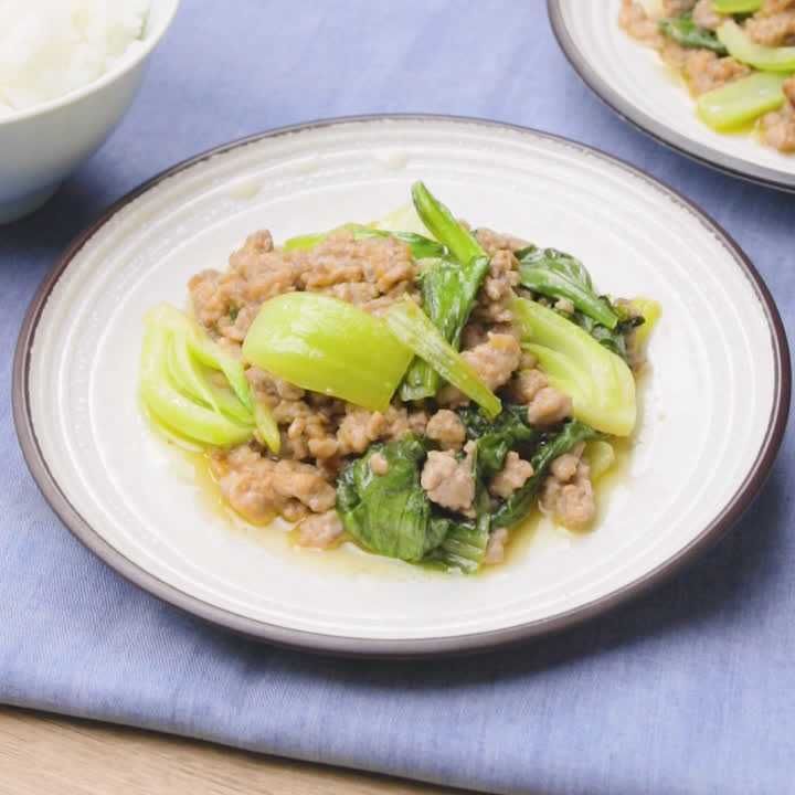 豚ひき肉とチンゲンサイの味噌マヨ炒め