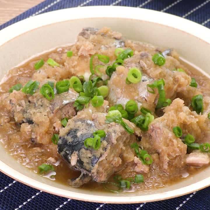 サバの水煮缶で簡単みぞれ煮