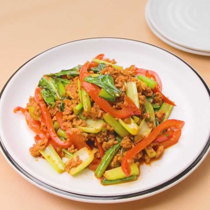 豚ひき肉と小松菜のコチュジャン炒め