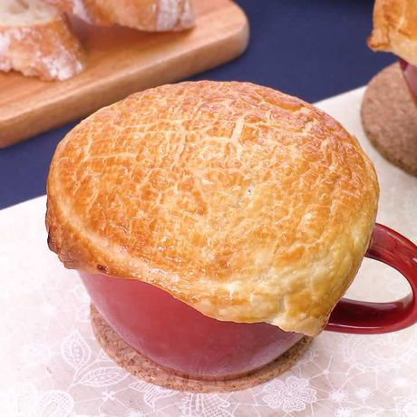 外はサクッと オニオンスープパイのレシピ動画 作り方 Delish Kitchen