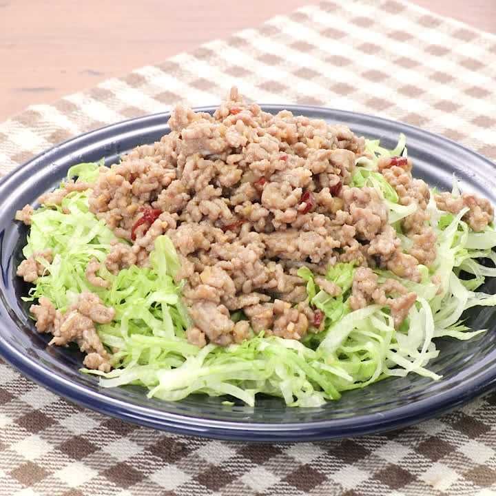 肉味噌レタスサラダ