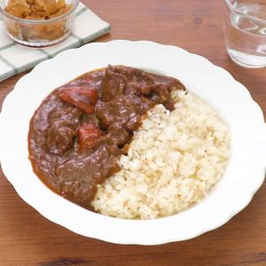 「肩ロース肉でポークカレー」のレシピ動画
