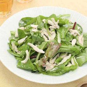 ささみとベビーリーフのごま油和え
