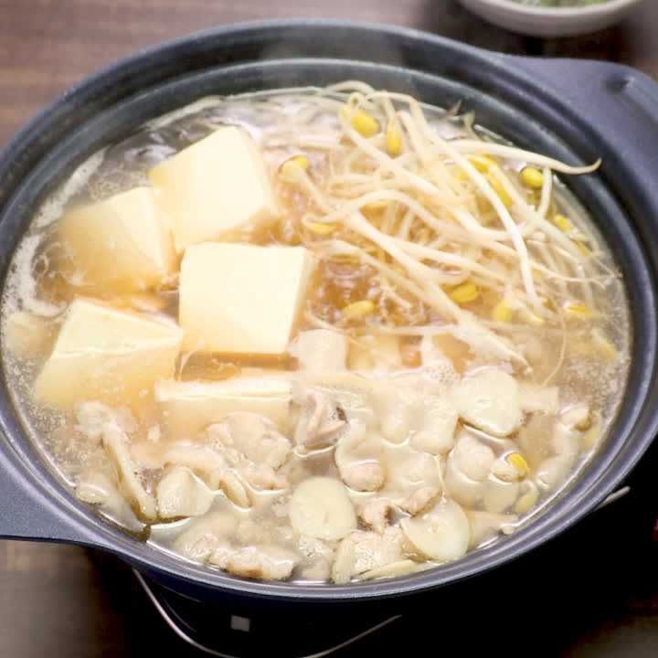 豚バラともやしのニラ香味だれ鍋