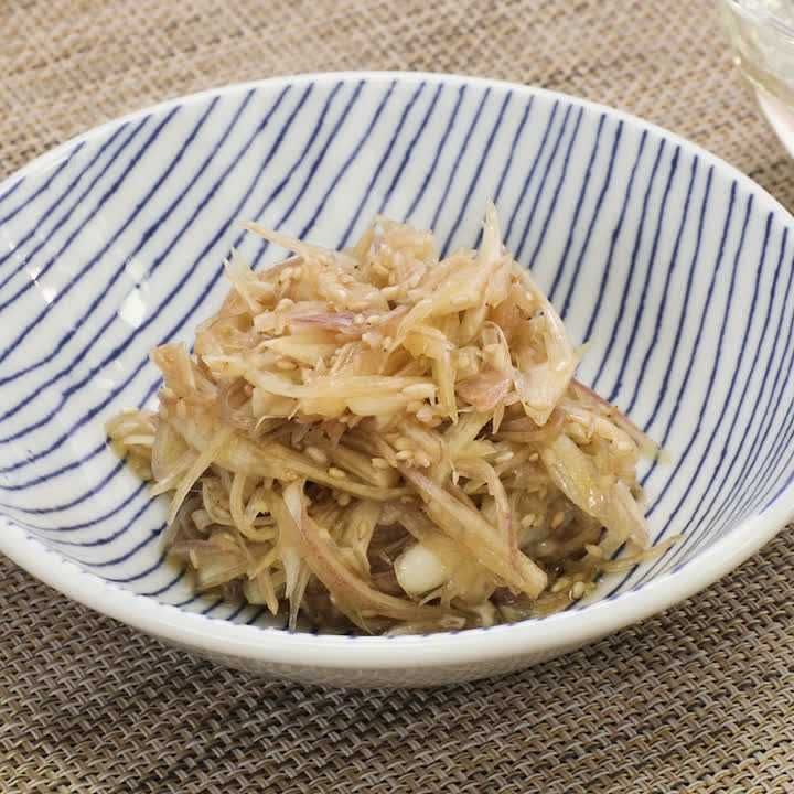 みょうがのごま油和え