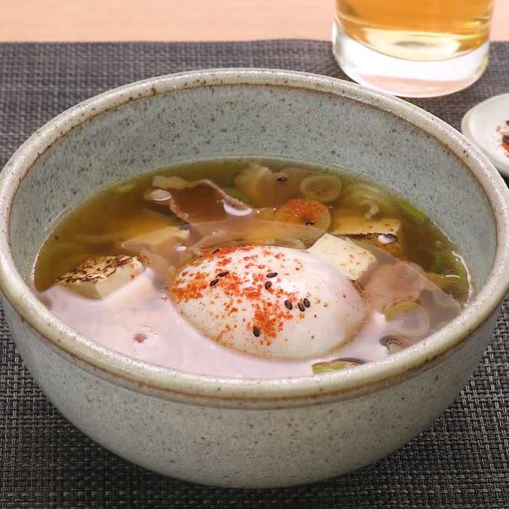 牛バラと焼き豆腐のスープ