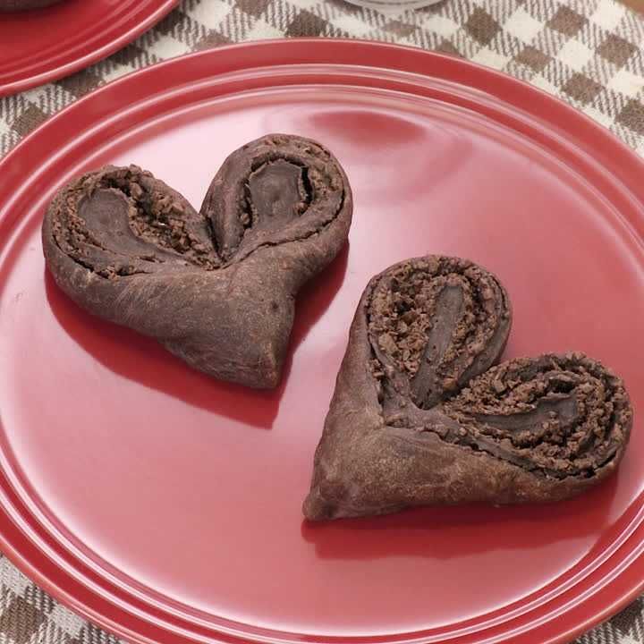 ハートのチョコパン